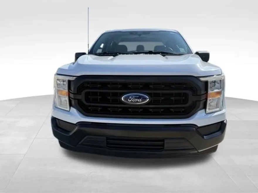 2022 Ford F-150 XL photo 1