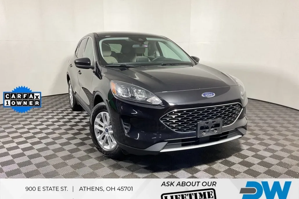 2021 Ford Escape SE Hybrid photo 1