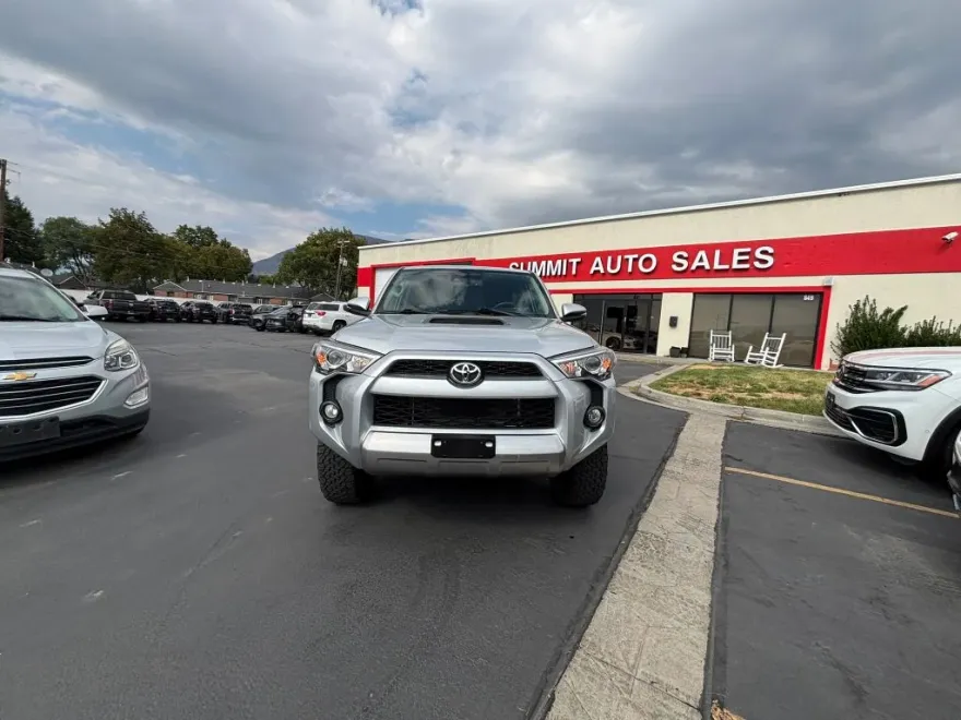2021 Toyota 4Runner TRD Off-Road Premium Sport photo 1