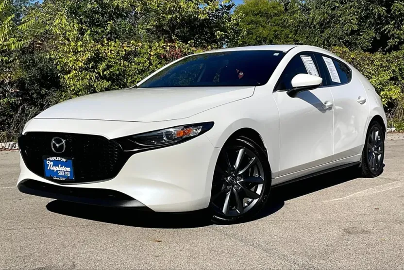 2023 Mazda Mazda3 Hatchback 2.5 Select photo 1