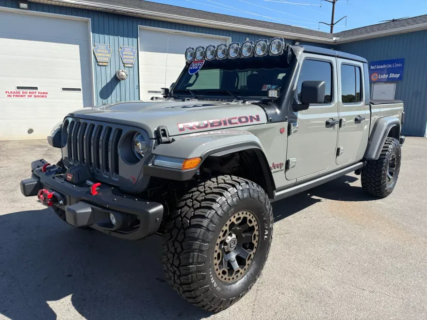 2021 Jeep Gladiator Rubicon photo 1