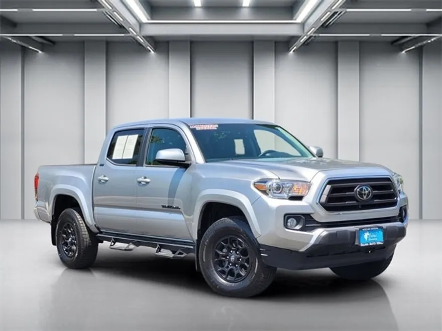 2022 Toyota Tacoma SR5 V6 photo 1