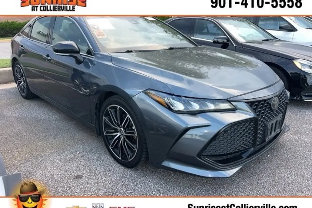 2020 Toyota Avalon XSE photo 1