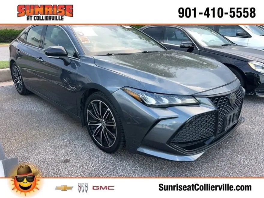 2020 Toyota Avalon XSE photo 1