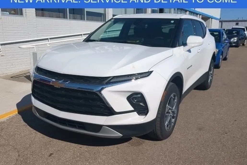2023 Chevrolet Blazer 2LT photo 1