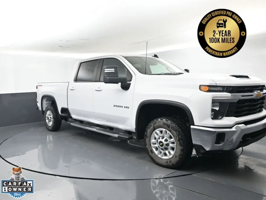 2024 Chevrolet Silverado 2500HD LT photo 1