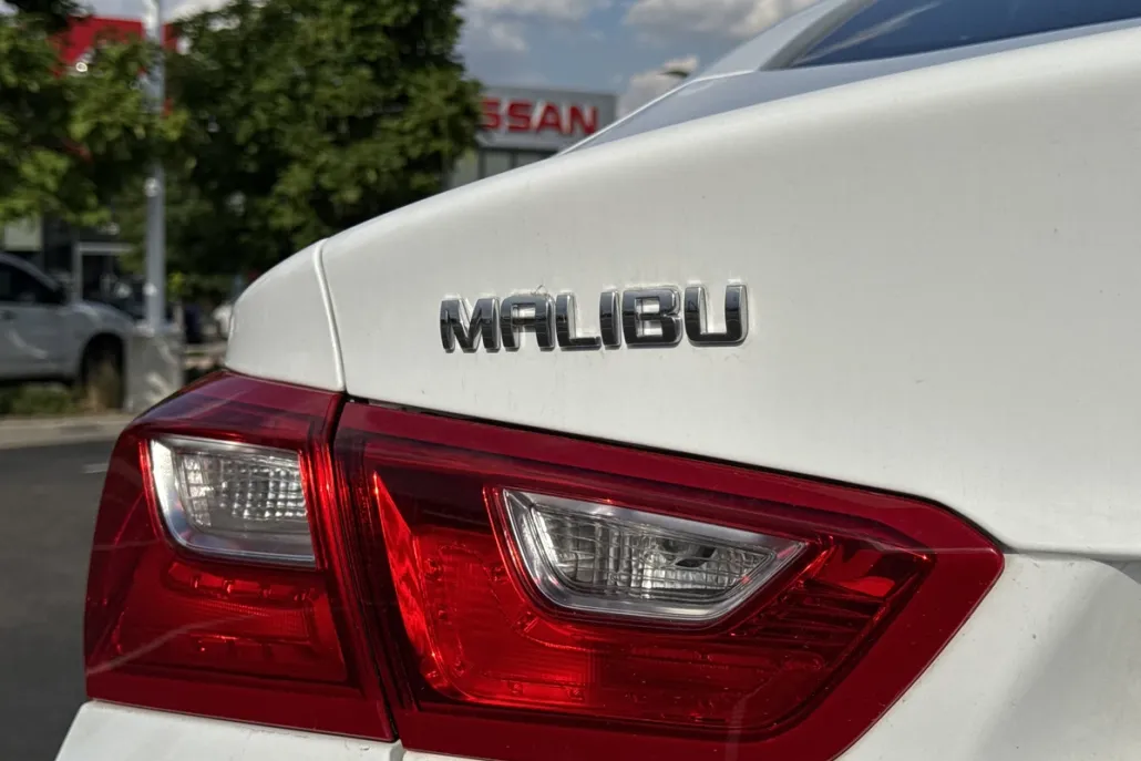 2024 Chevrolet Malibu LS photo 1