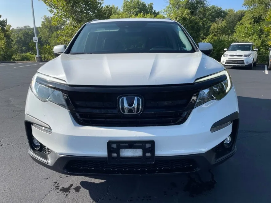 2022 Honda Pilot Special Edition photo 1