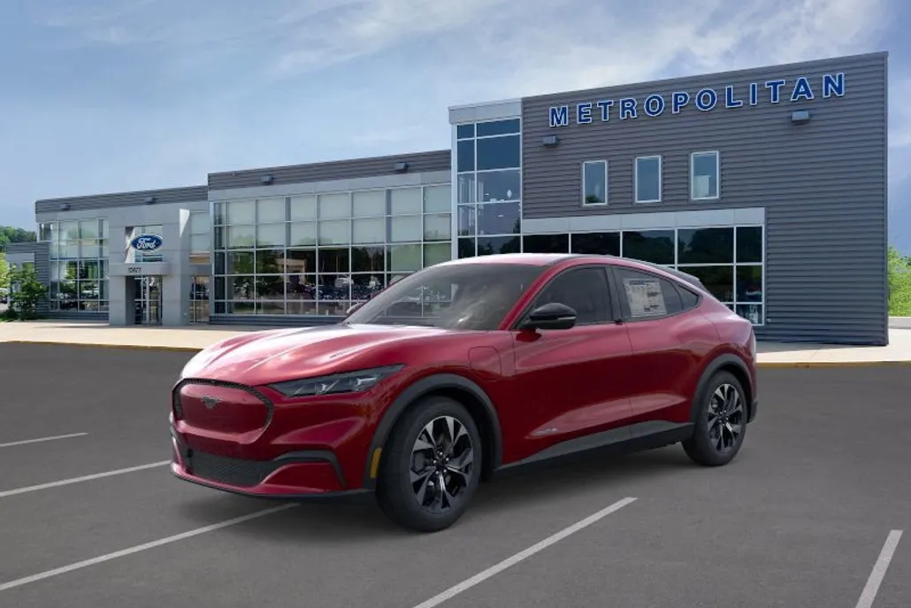 2025 Ford Mustang Mach-E Select photo 1