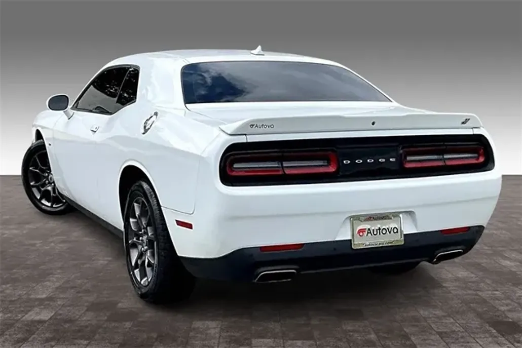 2018 Dodge Challenger GT photo 1