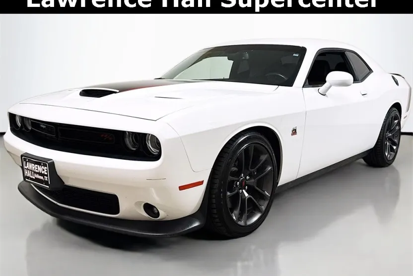 2021 Dodge Challenger R/T Scat Pack photo 1
