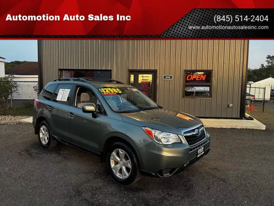 2016 Subaru Forester 2.5i Premium photo 1