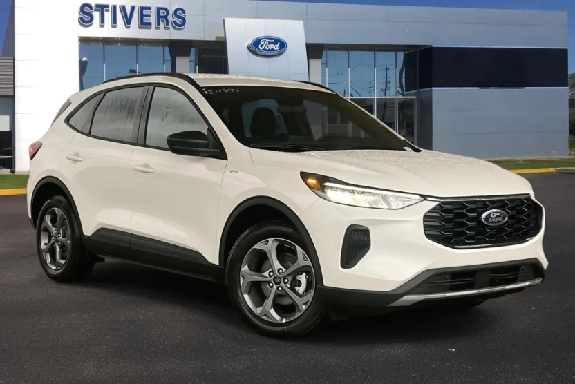 2025 Ford Escape Hybrid ST-Line photo 1