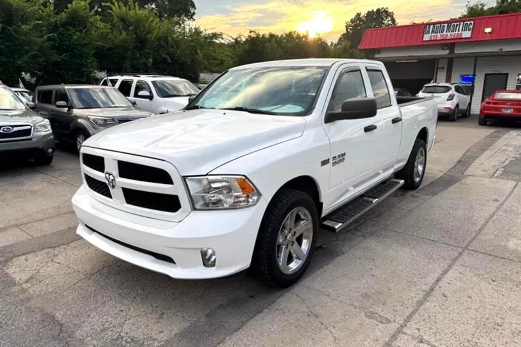 2017 Ram 1500 ST photo 1