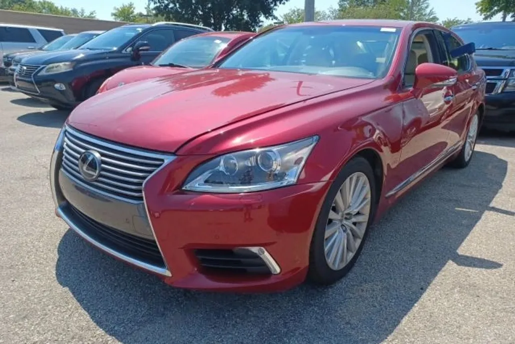 2017 Lexus IS 300 photo 1