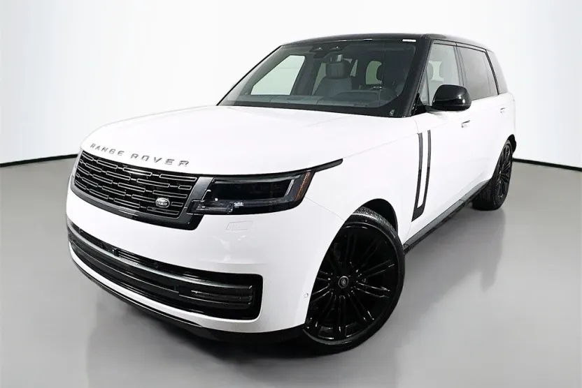 2025 Land Rover Range Rover SE photo 1