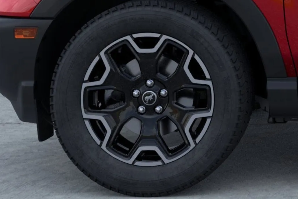 2025 Ford Bronco Sport Outer Banks photo 1