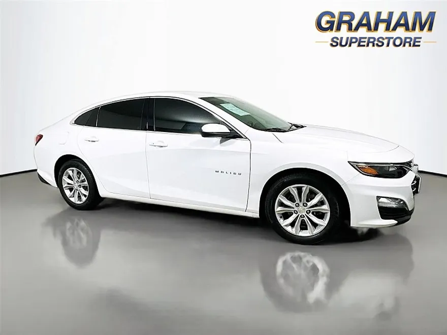 2022 Chevrolet Malibu 1LT photo 1
