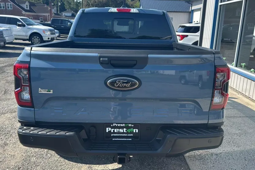 2025 Ford Ranger Lariat photo 1
