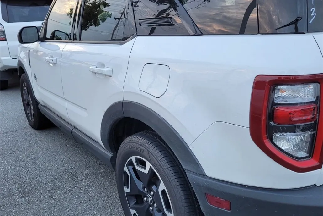 2022 Ford Bronco Sport Outer Banks photo 1