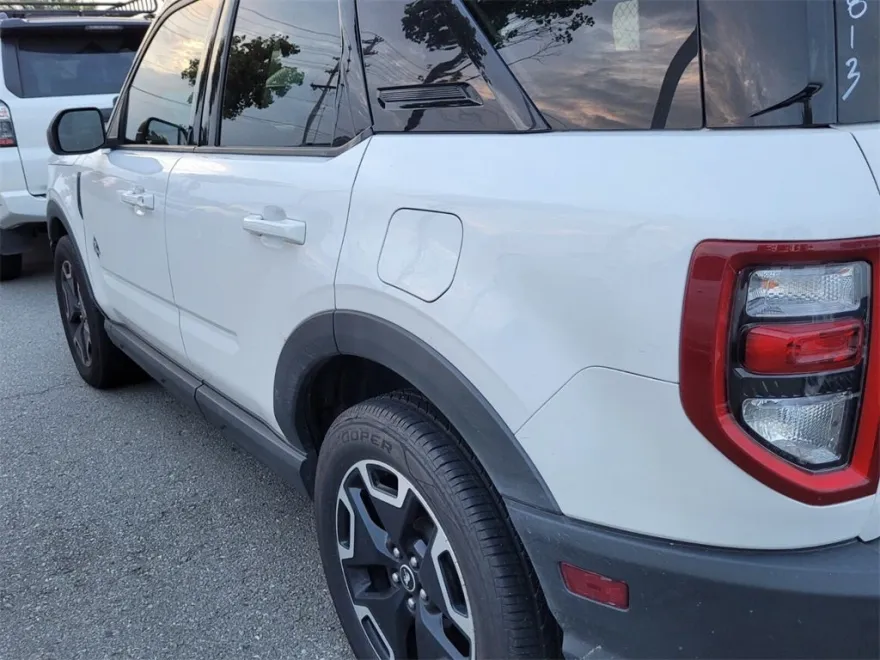 2022 Ford Bronco Sport Outer Banks photo 1