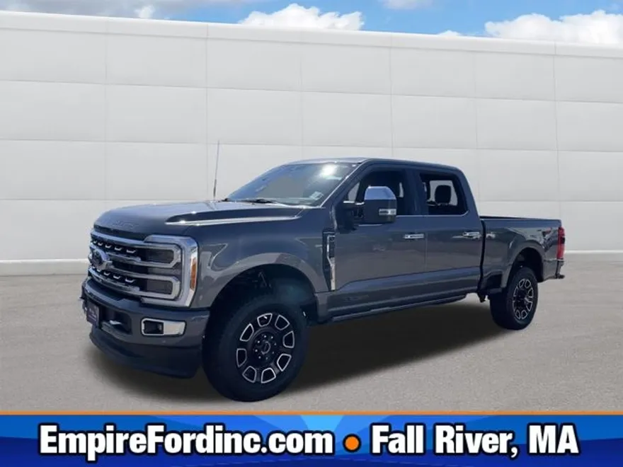 2023 Ford F-250 Platinum photo 1