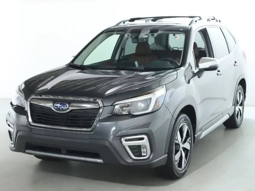 2021 Subaru Forester Touring photo 1
