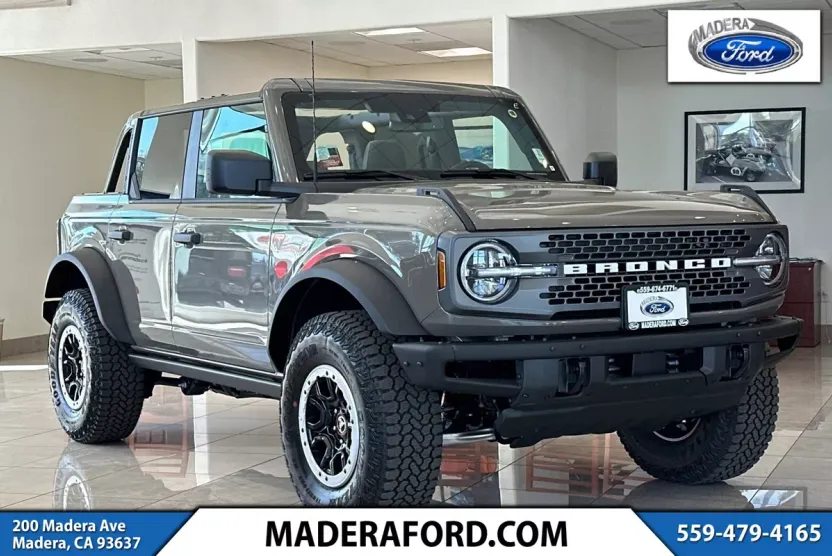 2025 Ford Bronco Badlands photo 1