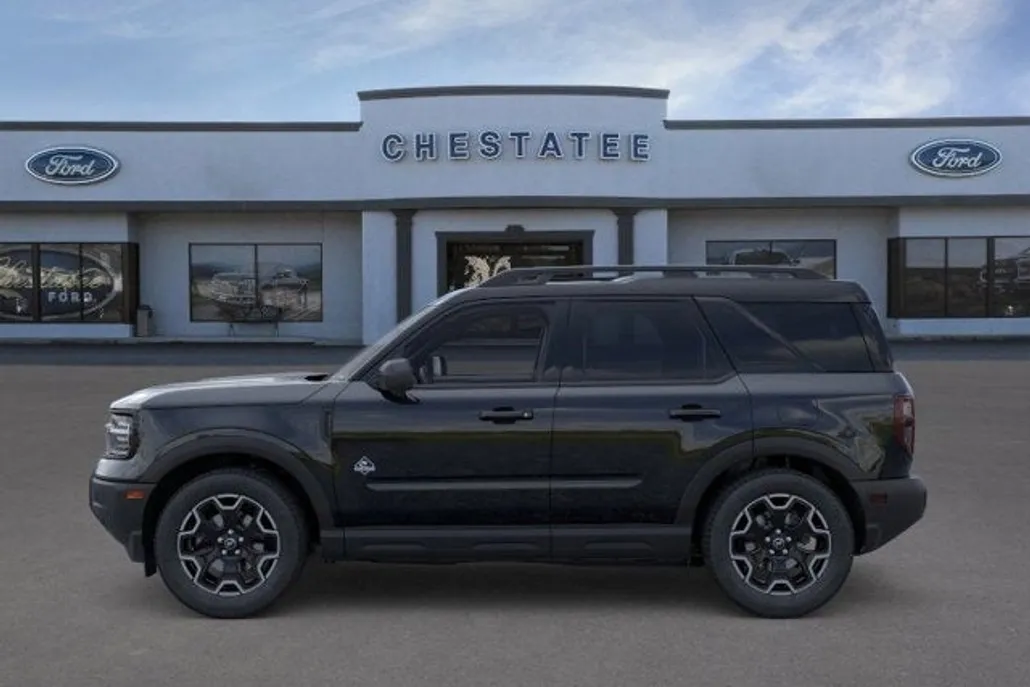 2025 Ford Bronco Sport Outer Banks photo 1
