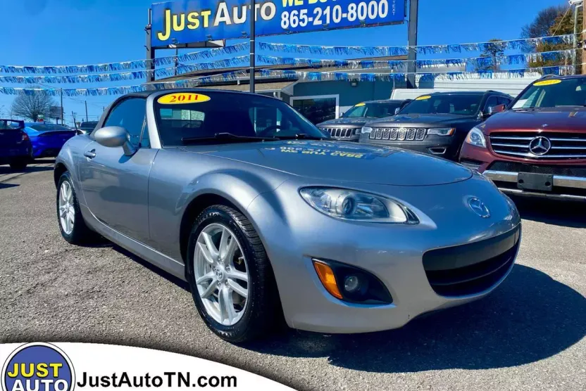 2011 Mazda MX-5 Miata Miata Sport photo 1