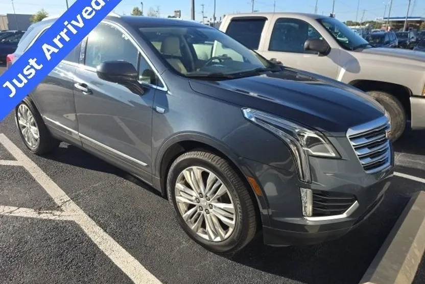 2019 Cadillac XT5 Premium Luxury photo 1