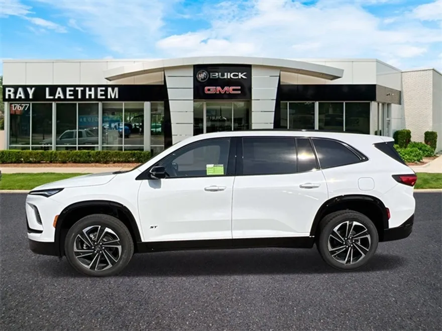 2026 Buick Enclave Sport Touring photo 1