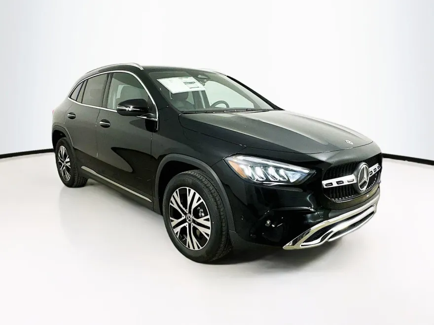 2025 Mercedes Benz GLA 250 4MATIC photo 1