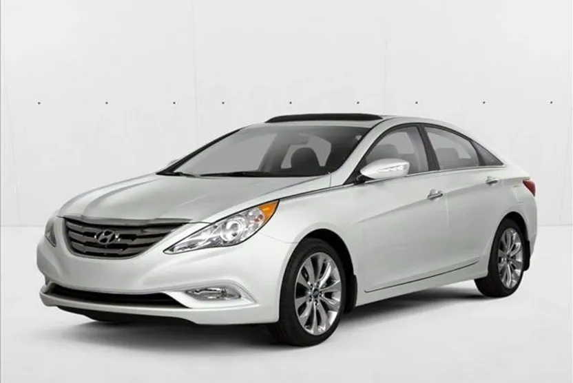 2011 Hyundai Sonata SE photo 1