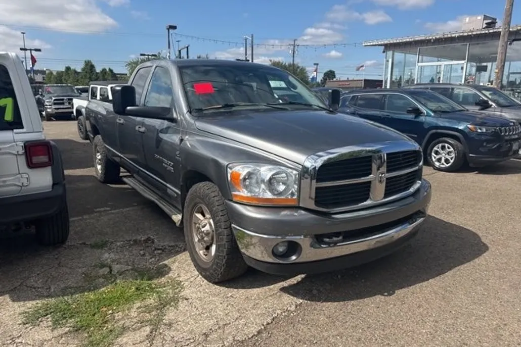 2006 Dodge Ram SLT photo 1