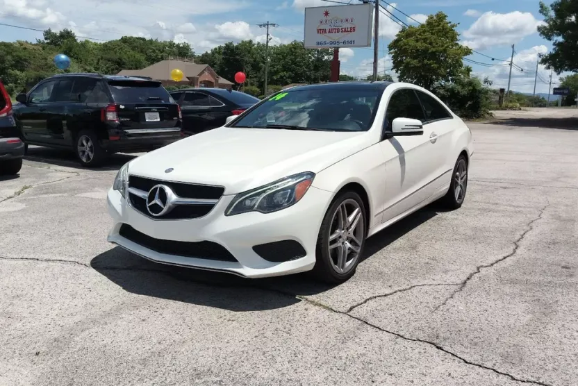 2014 Mercedes Benz E 350 photo 1