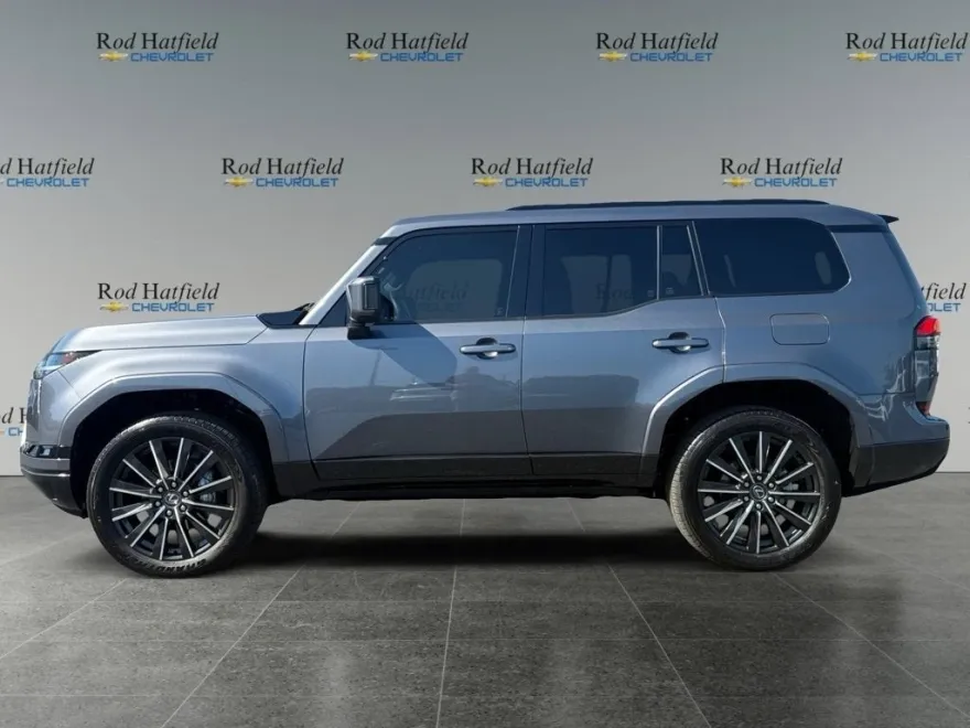 2025 Lexus GX 550 Luxury photo 1