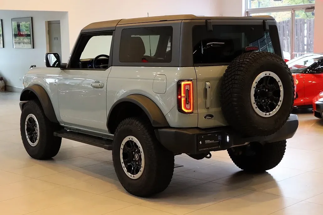 2022 Ford Bronco Base Big Bend Black Diamond Outer Banks Badlands Wildtrak photo 1
