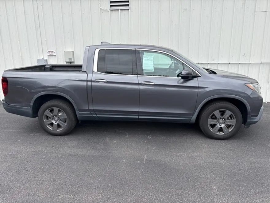2020 Honda Ridgeline RTL-E photo 1