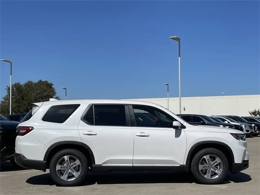 2025 Honda Pilot EX-L photo 1