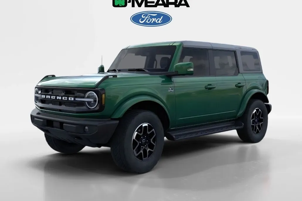 2025 Ford Bronco Outer Banks photo 1