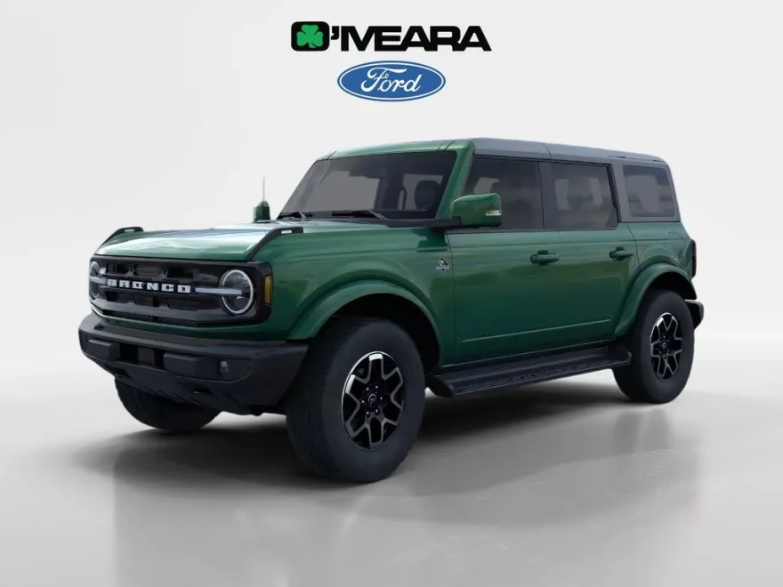 2025 Ford Bronco Outer Banks photo 1