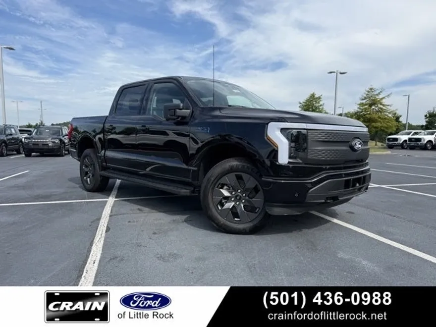 2025 Ford F-150 Lightning photo 1