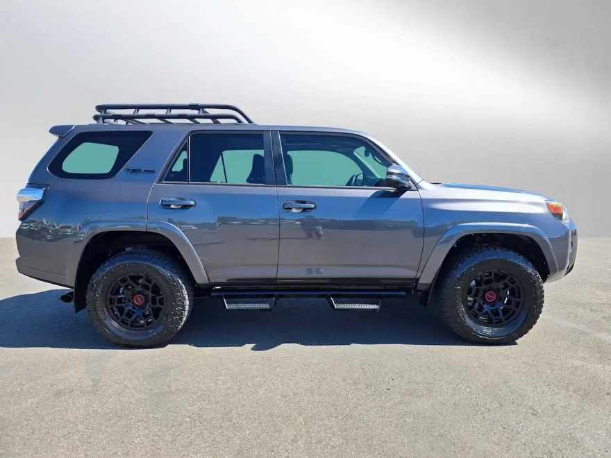 2023 Toyota 4Runner TRD Pro photo 1