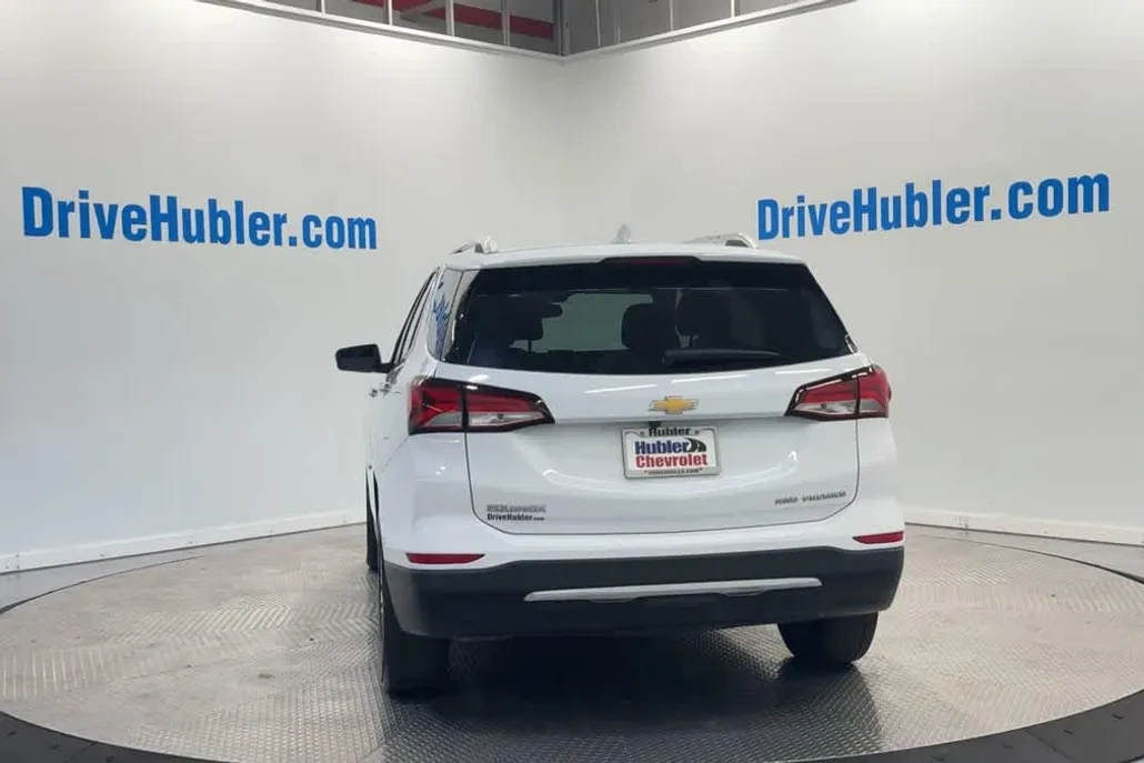2022 Chevrolet Equinox Premier photo 1