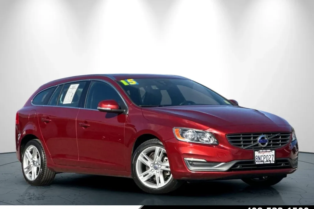 2015 Volvo V60 T5 Premier photo 1