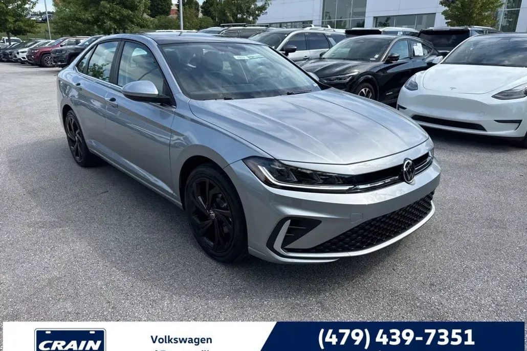 2025 Volkswagen Jetta 1.5T SE photo 1