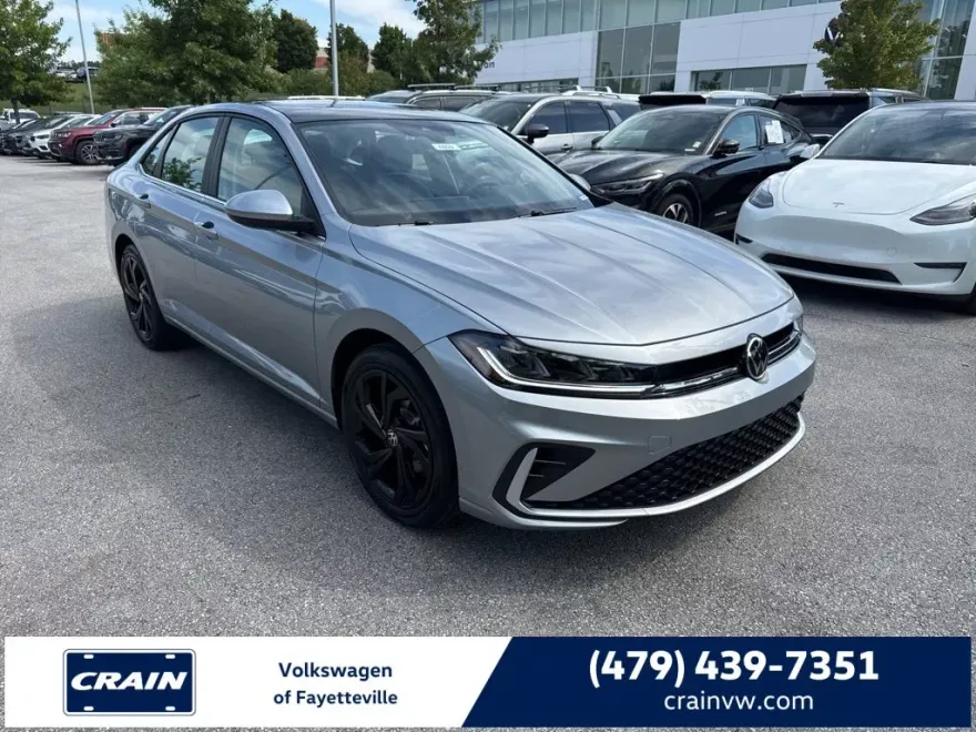 2025 Volkswagen Jetta 1.5T SE photo 1