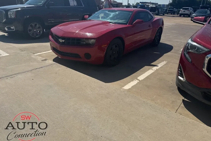 2013 Chevrolet Camaro photo 1