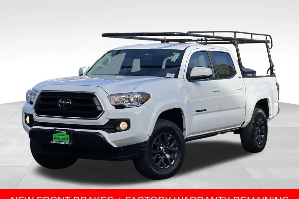 2022 Toyota Tacoma SR5 V6 photo 1